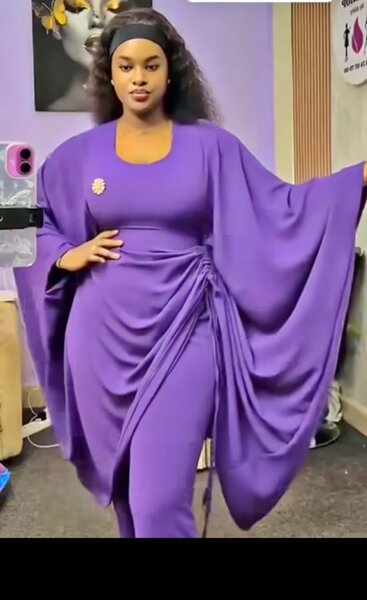 Robe élégante violette femme