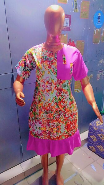 Robe Colorée en Tissu Africain