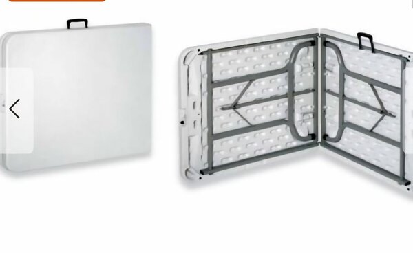 Table pliante polyvalente