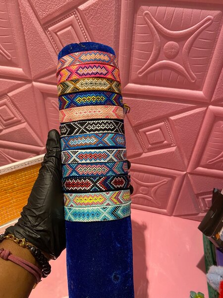 Bracelets ethniques colorés