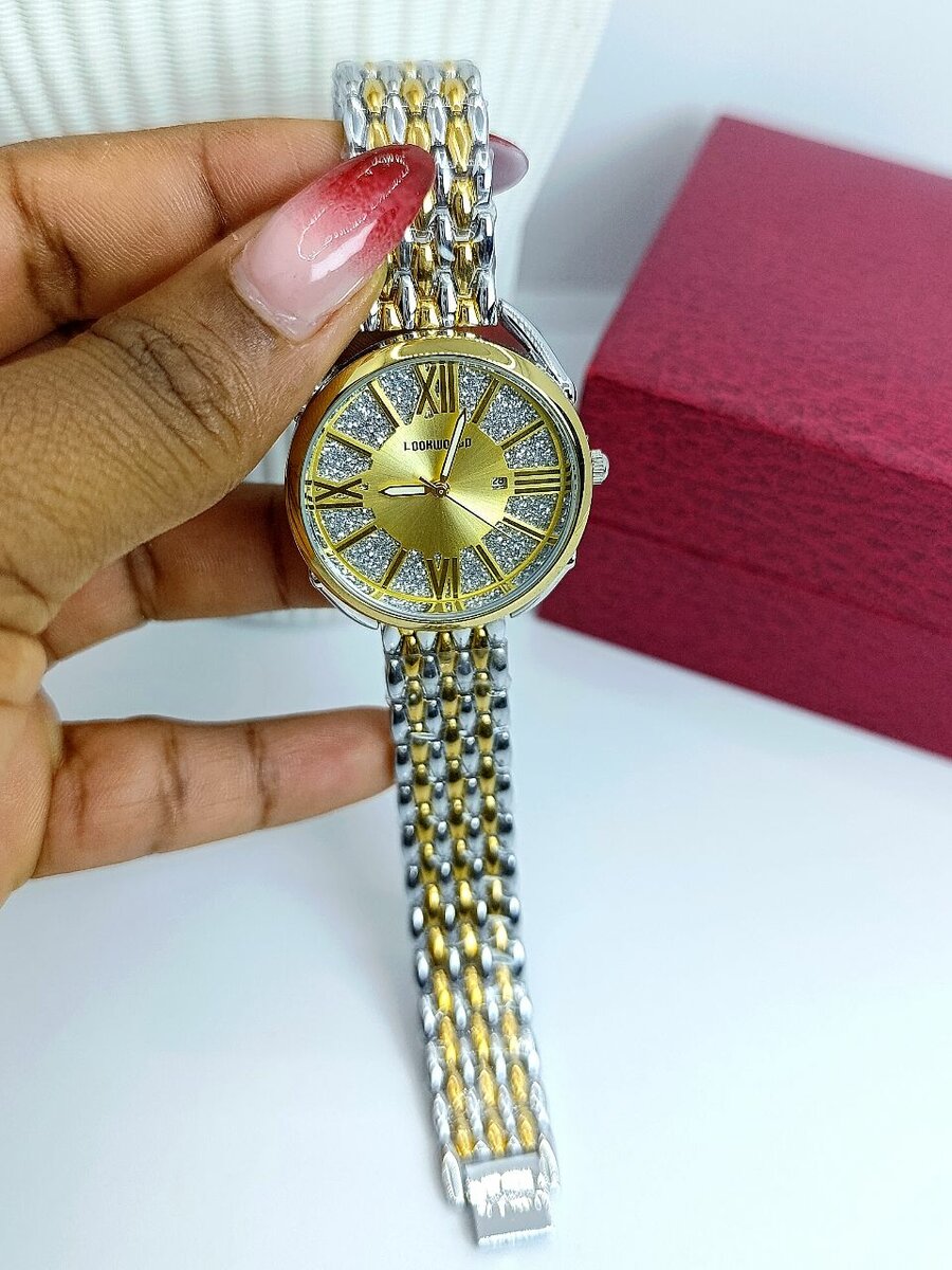 Montre élégante dame