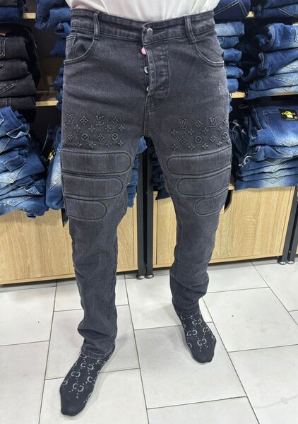 Jean gris à motifs tendance