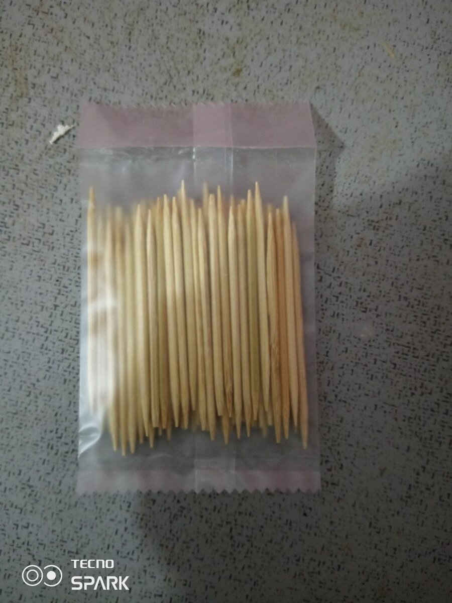 Cure-dents en bois naturel