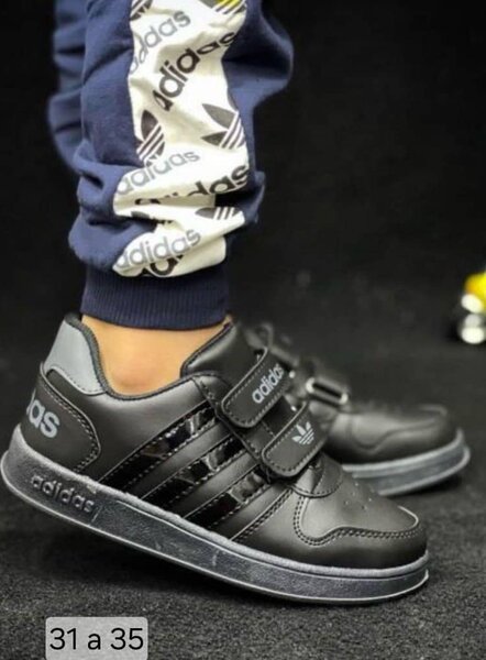 chaussures d'enfant