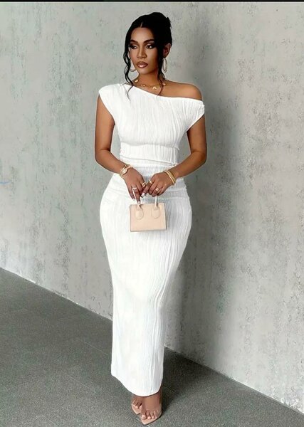 Robe élégante blanche