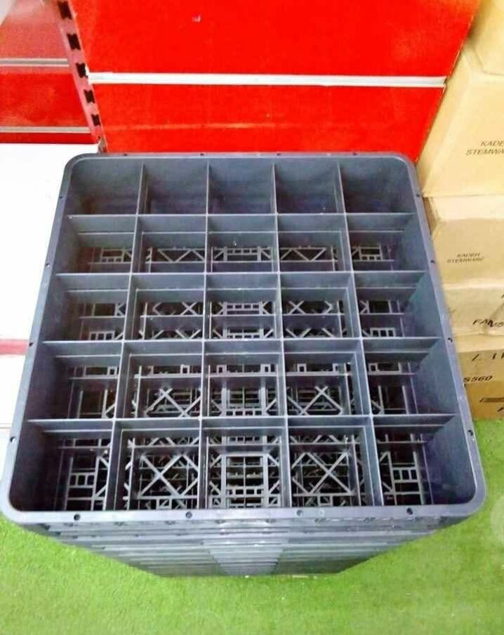 Caisse de rangement de verre