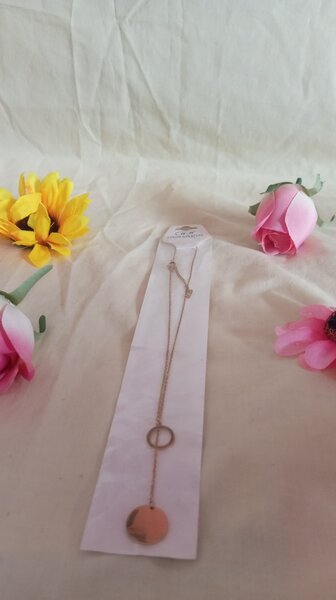 Collier pendentif cercle moderne