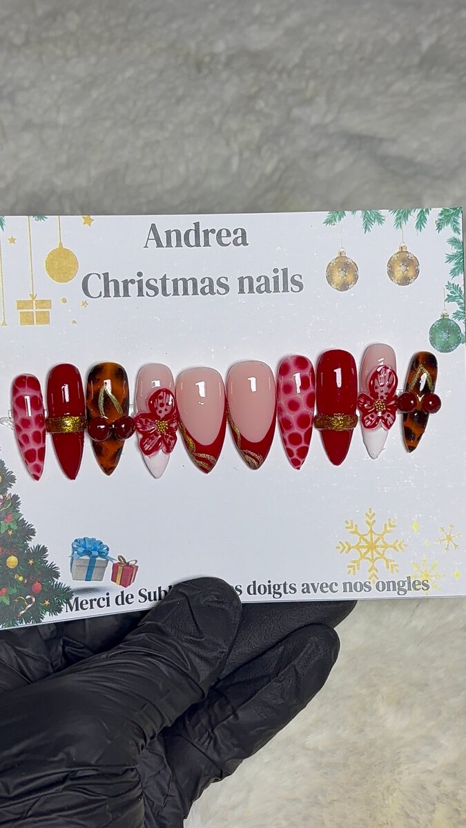 Ongles de Noël élégants