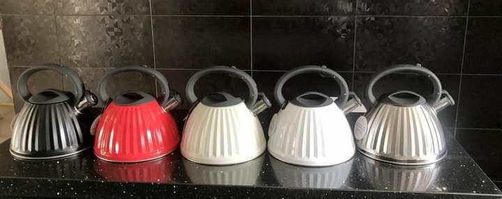 Retro induction base stovetop whistle kettles 3.2L @ K1050