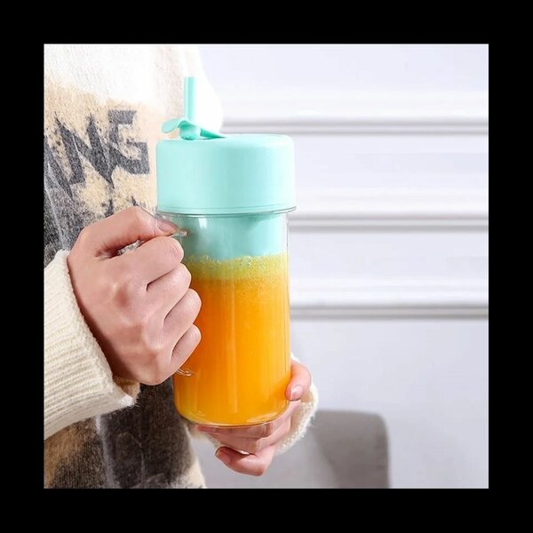 Mini extracteur de jus