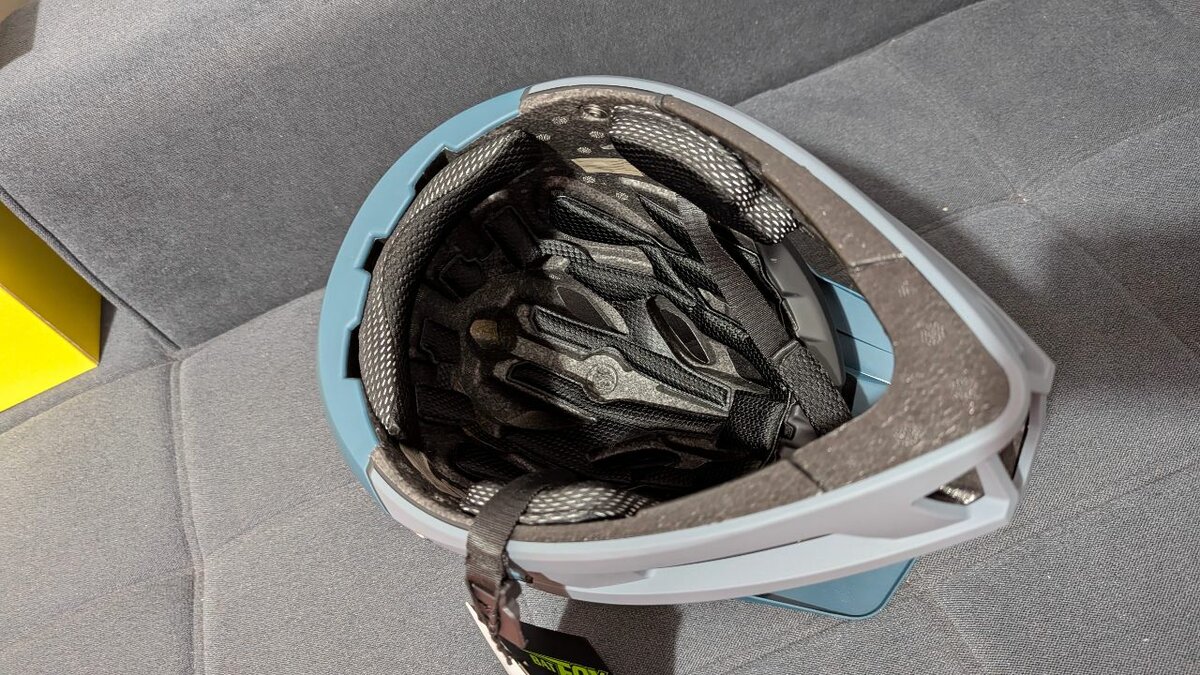 шлем фулфэйс BAT FOX (новый)