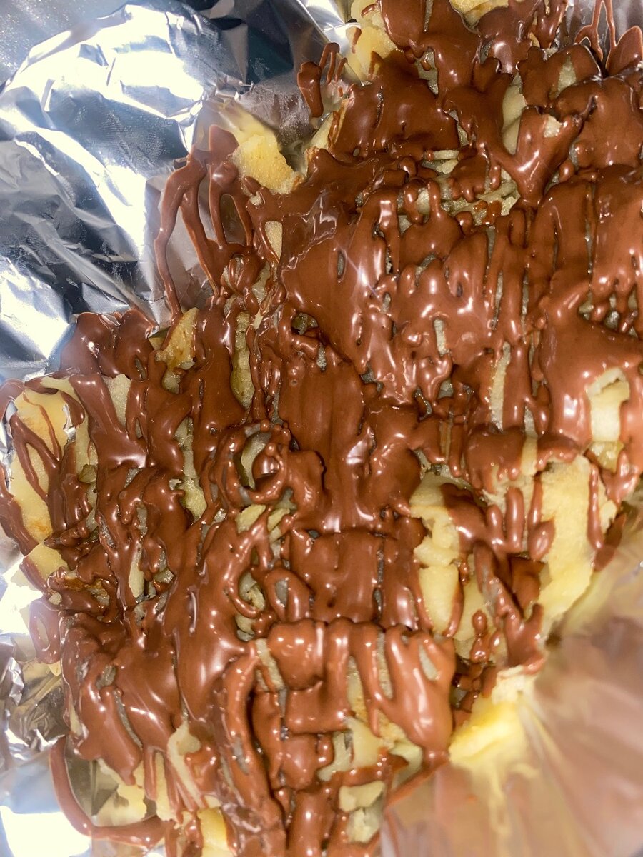 Crêpe découpée au chocolat