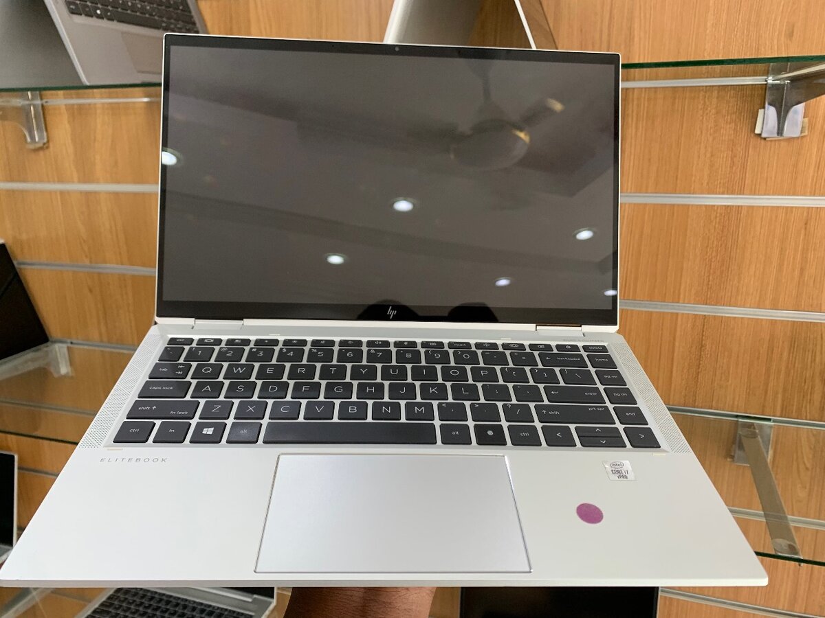 HP ELITEBOOK 1040 G7 x360