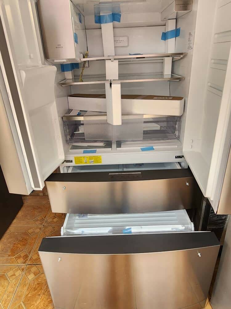 Frigidaire american fridge
