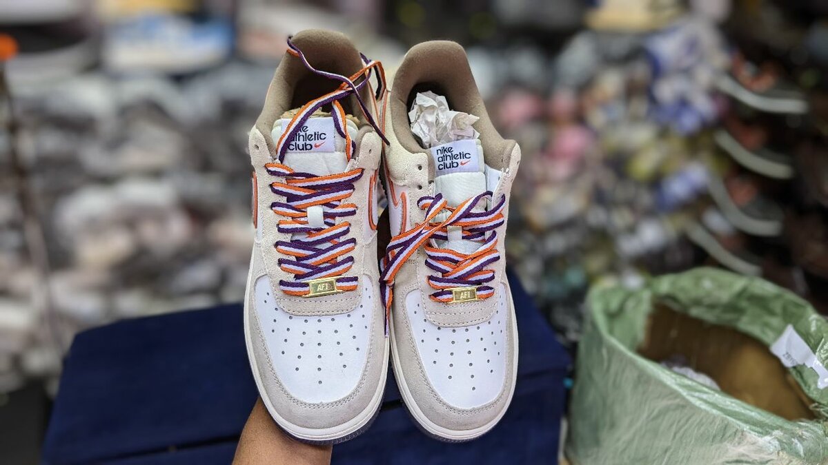 Nike Air force 1 Athletic Club Khaki Orange