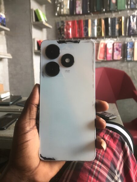 Smartphone Tecno B66 Android 13