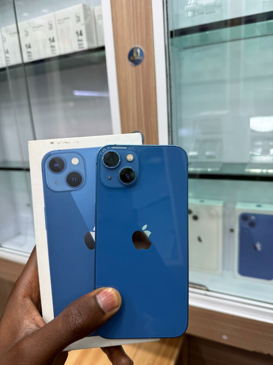 13 simple 128Go  Message batte