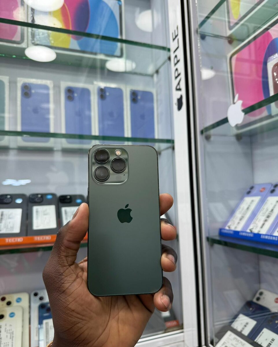 13 pro  128 Go message écran