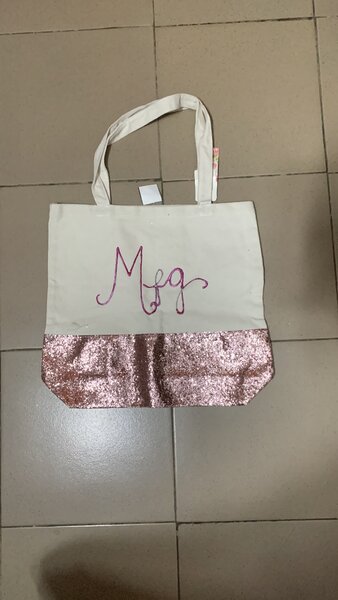 Sac cabas pailleté élégant