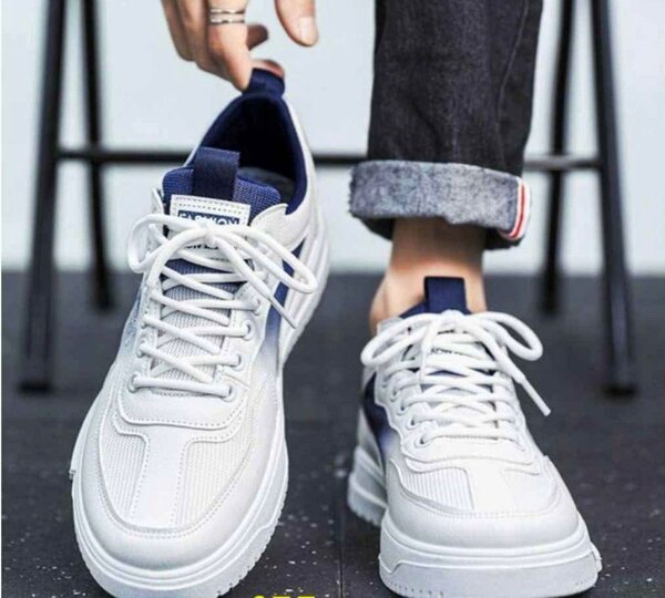 Baskets blanches urbaines tendance