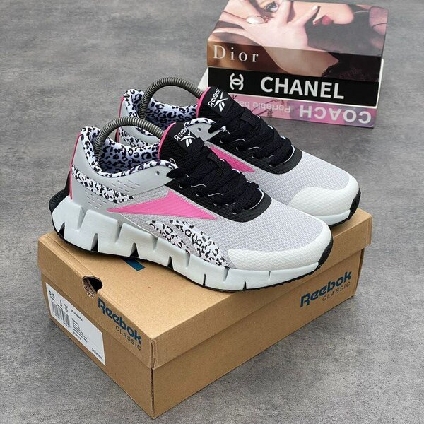 Sneakers for the gentlemen