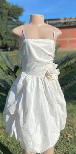 Beautiful elegant women's dress  size:M/L