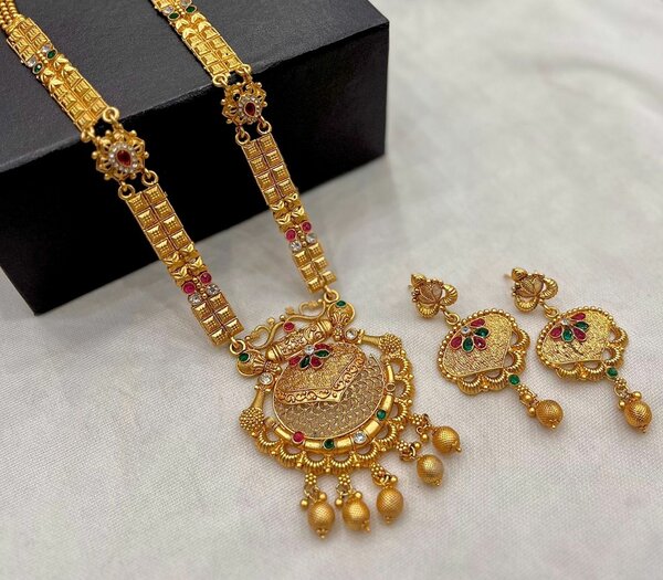 Indian Rajwari set