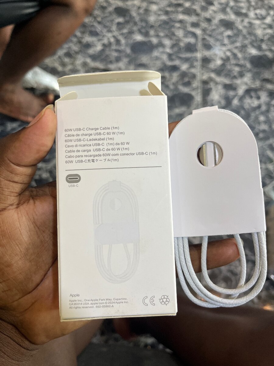 Câble iPhone 15 et 16