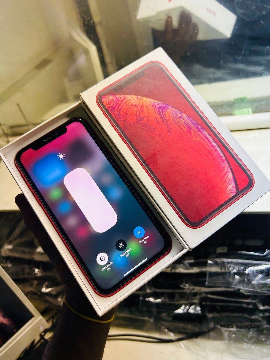 iPhone XR