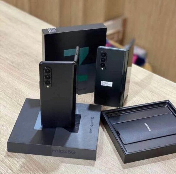 Smartphone pliable Galaxy Z Fold3