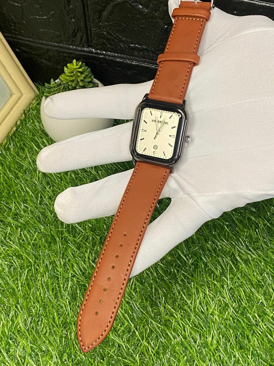 Montre Carrée AmbertIME Élégante