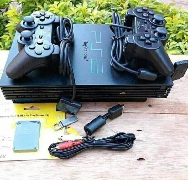 Console PlayStation 2 + Manettes