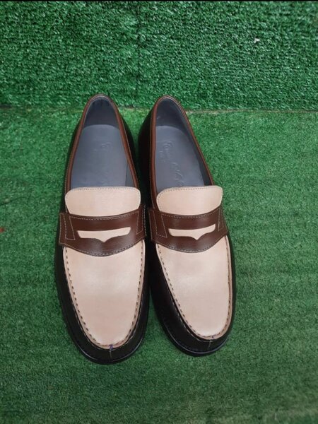 Mocassins élégants en cuir marron