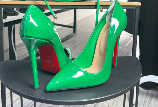 Shoes green
