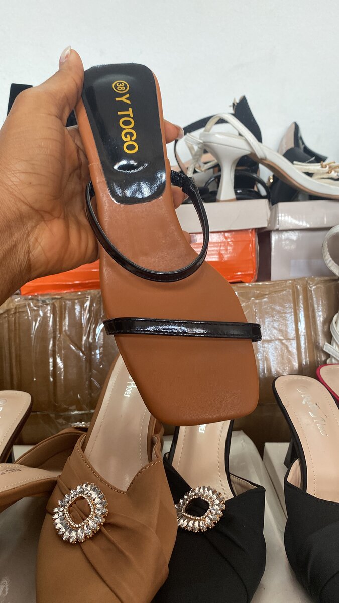 Mules à talons élégantes