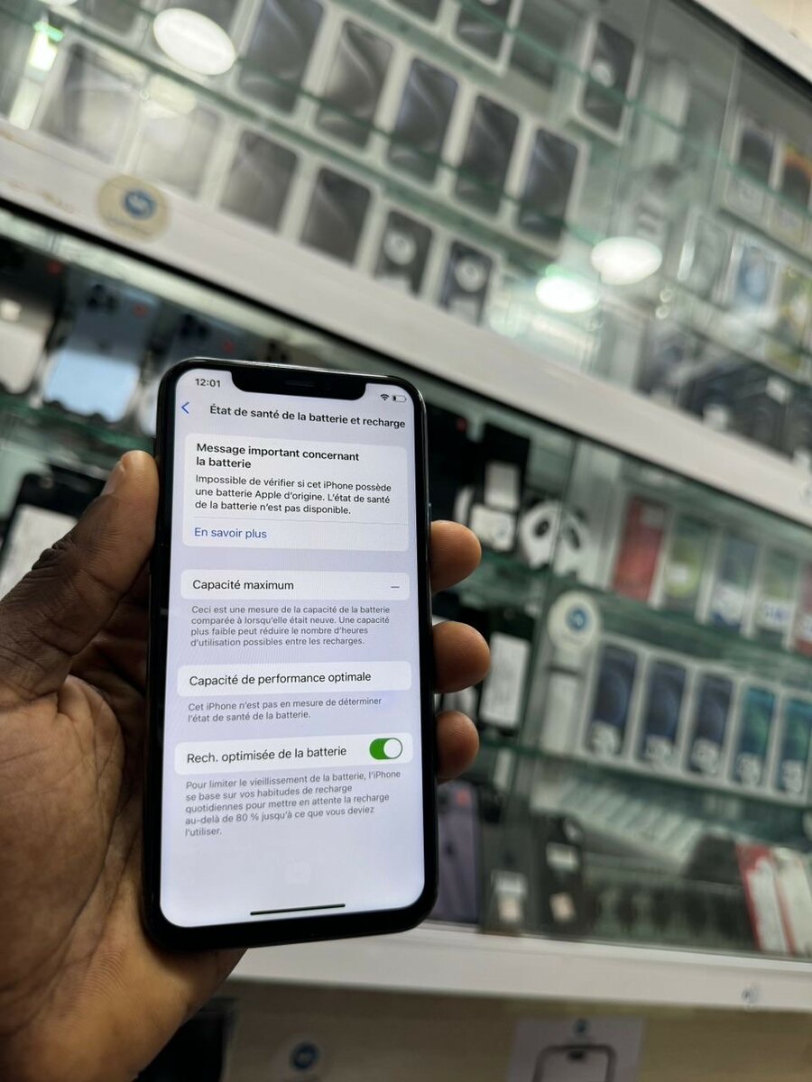 iPhone 11 Pro 64g sans id