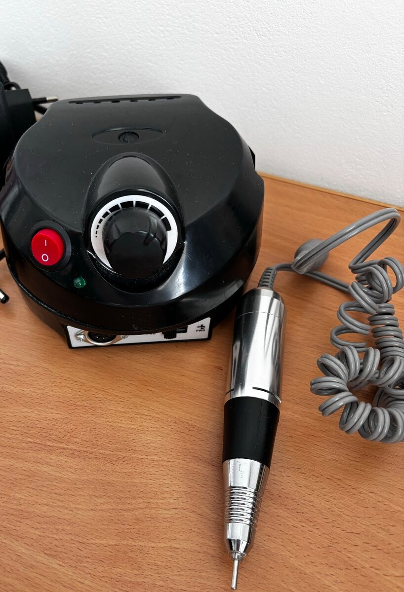 Маникюрная Лампа, фрезер, всё для начинающих