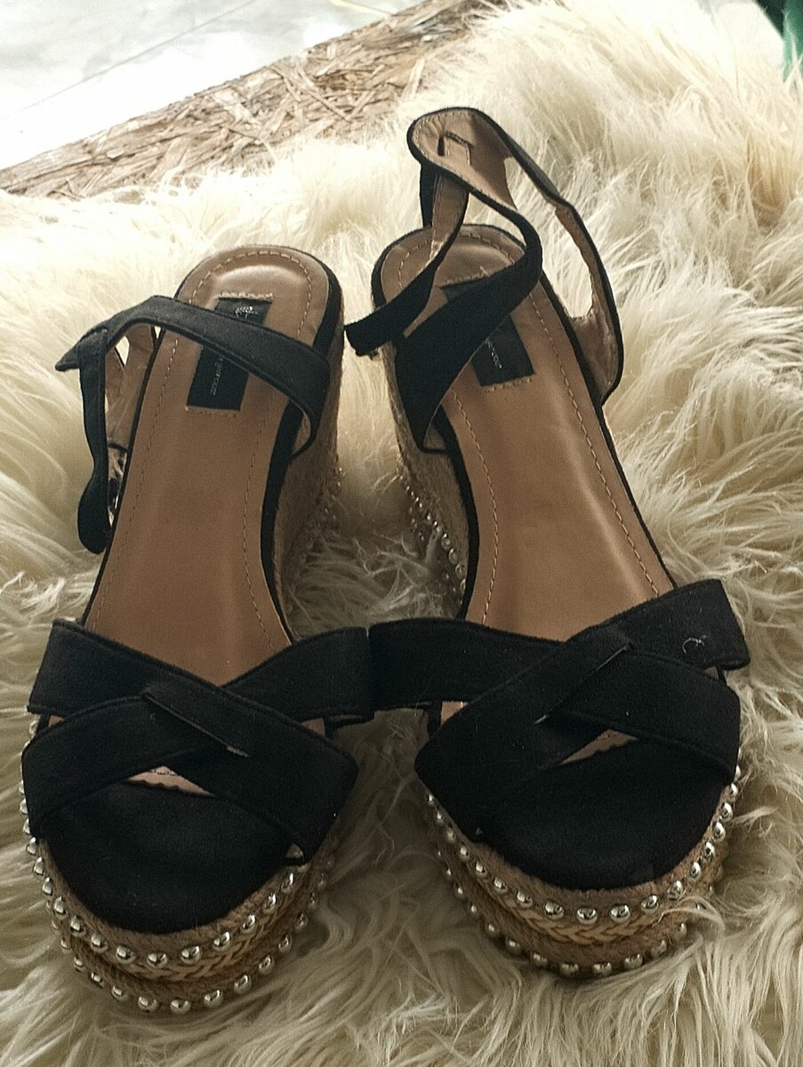 Chaussure compensée