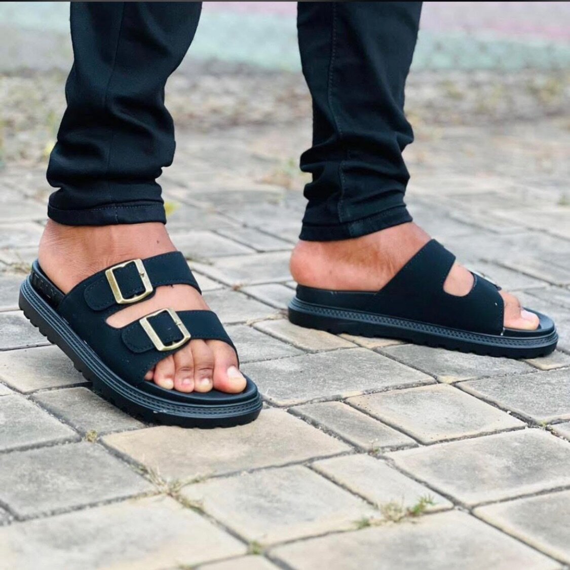 Les sandales de qualité