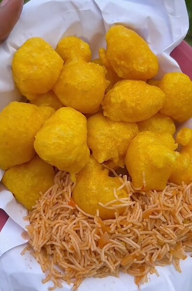 Savoureux Beignets et Vermicelles