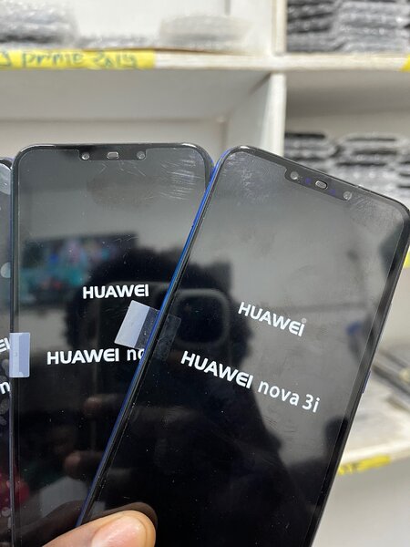 Huawei Nova 3i