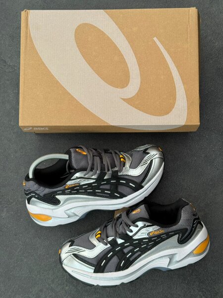 Baskets ASICS Performance