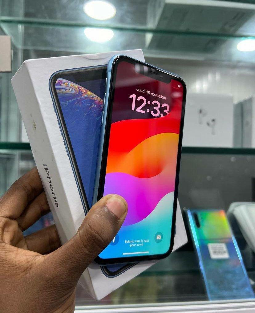 IPHONE XR