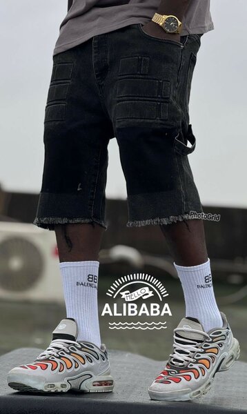 Short en jean noir stylé