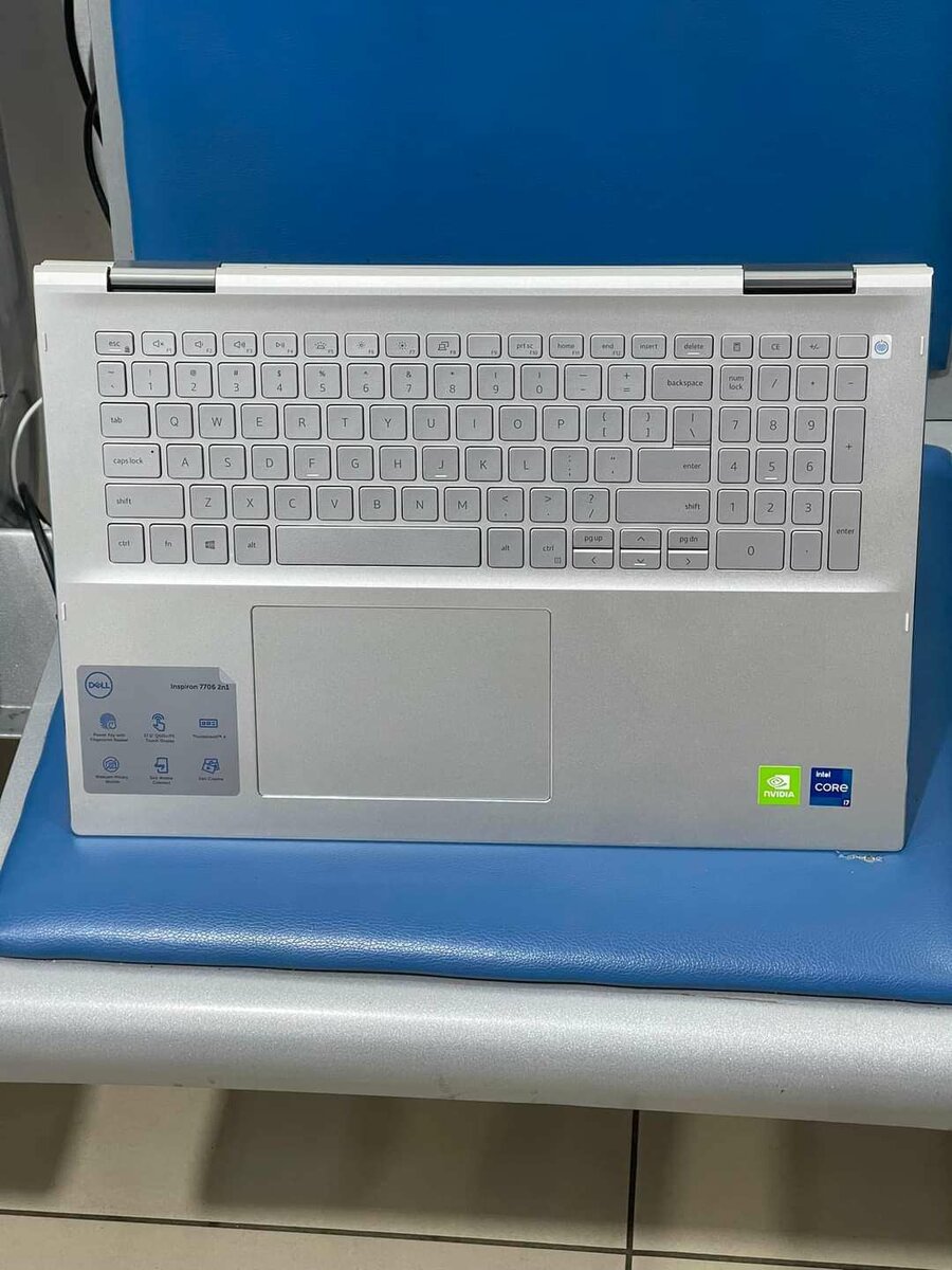 Dell Inspiron 7706 2in1 X360 Convertible