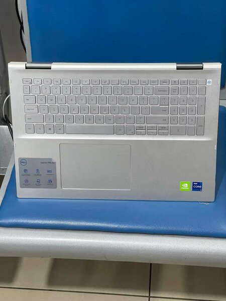 Dell Inspiron 7706 2in1 X360 Convertible