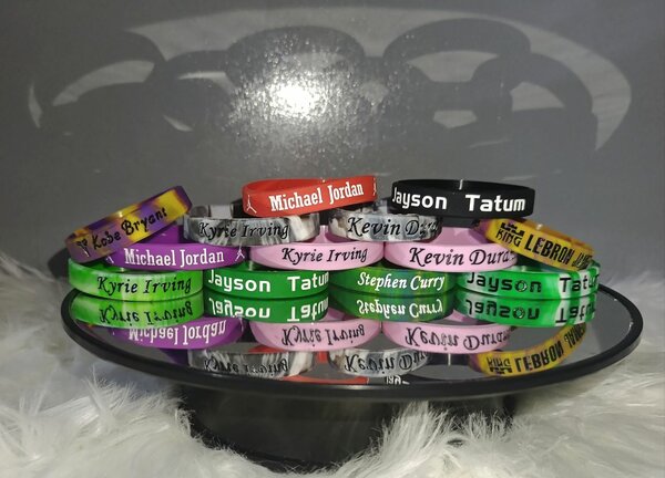 Bracelets sportifs colorés