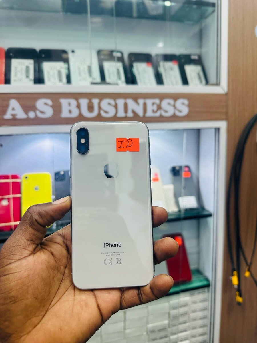 iPhone X 64gb sans id