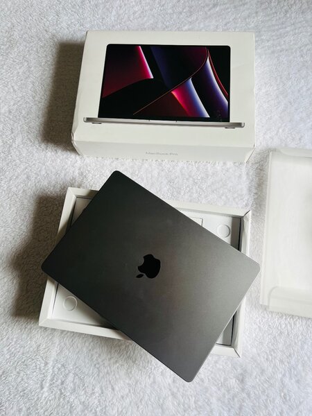 Super-neat UK MacBook pro 2023 (m2 pro chip)