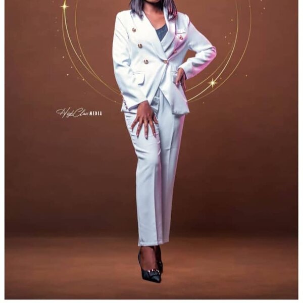 Two-piece suit for women, white